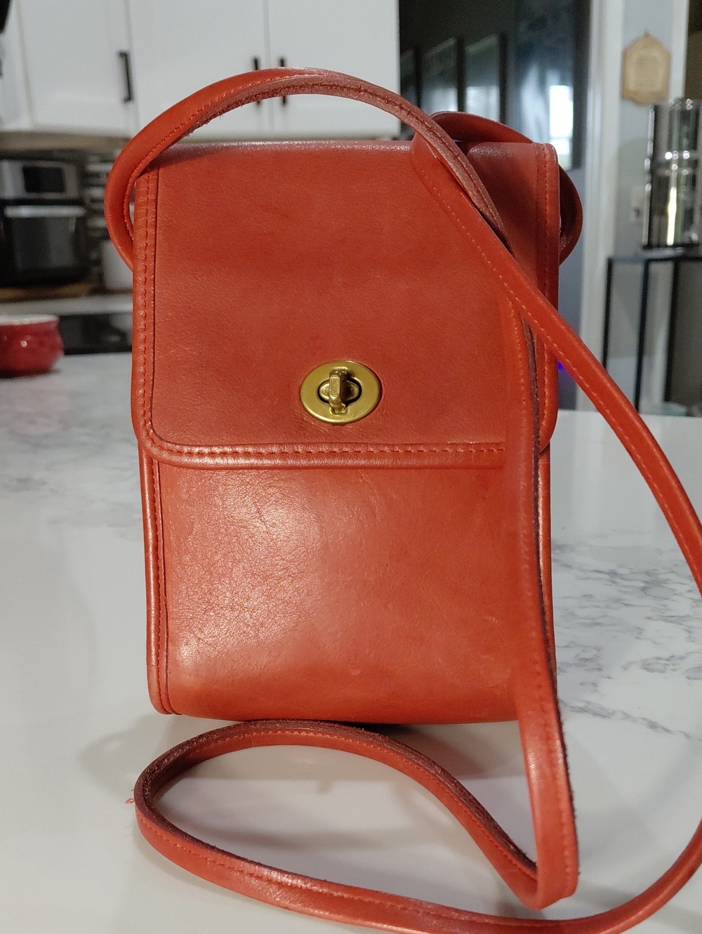 VINTAGE EARLY 1990's COACH SCOOTER BAG